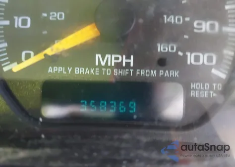 2001 Chevrolet Suburban 1500 Lt from USA, damaged, VIN 3GNEC16T91G238311